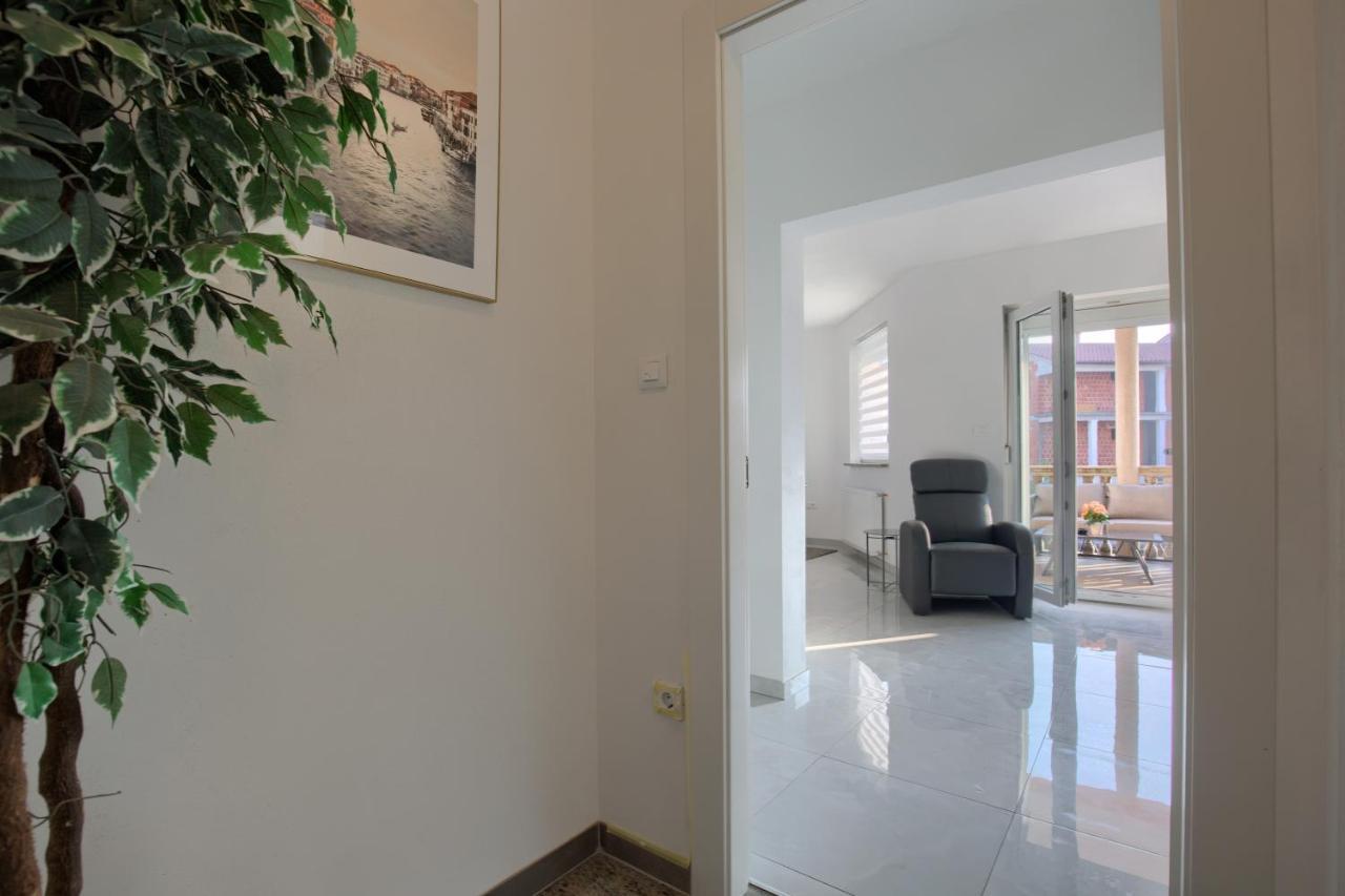Apartment Vukadin PUY 외부 사진