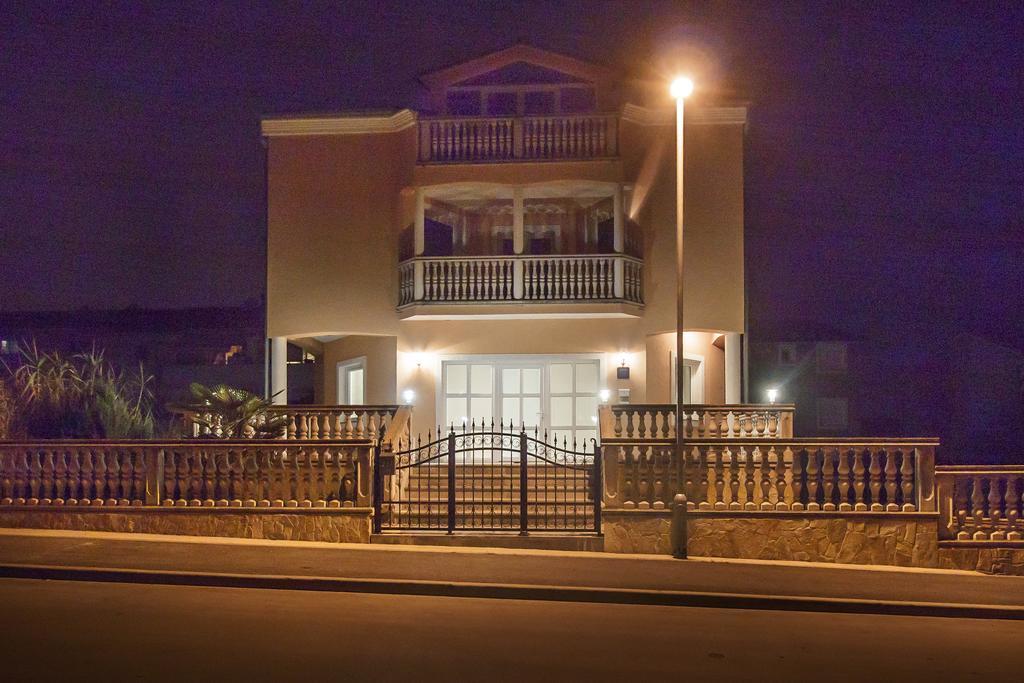 Apartment Vukadin PUY 외부 사진