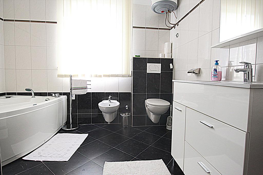 Apartment Vukadin PUY 외부 사진